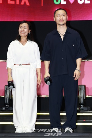 【フォト】カン・エシム＆ヤン・ドングン『イカゲーム』の仲良し親子