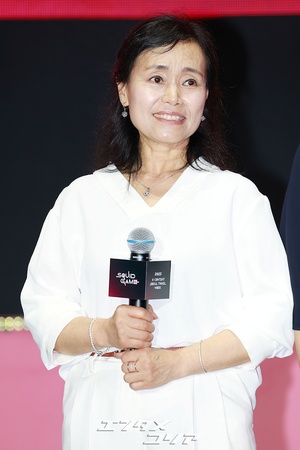 【フォト】カン・エシム＆ヤン・ドングン『イカゲーム』の仲良し親子