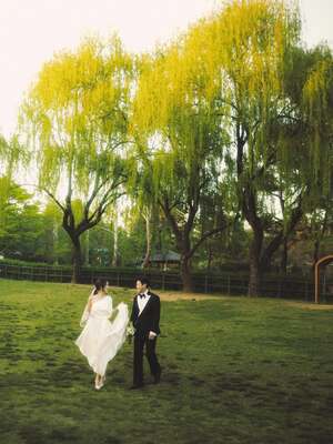 【フォト】イム・ドファ、ウエディング写真大放出…イケメン夫の姿も公開