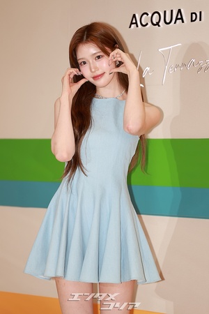 【フォト】iznaサラン＆セビ、さわやかな美しさ