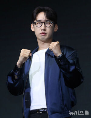 【フォト】リュ・スンリョン＆イム・スジョンら、『パイン　ならず者たち』のキャストたち