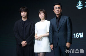 【フォト】リュ・スンリョン＆イム・スジョンら、『パイン　ならず者たち』のキャストたち