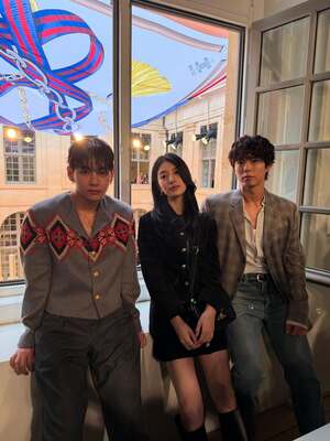 【フォト】防弾少年団Vが「CELINE」のショーに出席、まさに絶頂のビジュアル