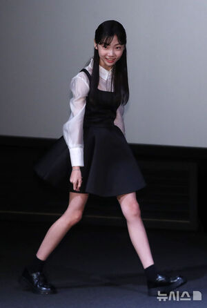 【フォト】ポーズする『駆魔修道女』の主役たち