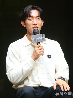 【フォト】舞台『シェイクスピア・イン・ラブ』の主役たち