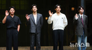 【フォト】舞台『シェイクスピア・イン・ラブ』の主役たち