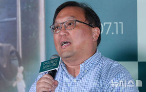 【フォト】ポーズする台湾映画『夜校女生』の主役たち…韓国で公開