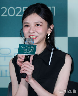 【フォト】ポーズする台湾映画『夜校女生』の主役たち…韓国で公開