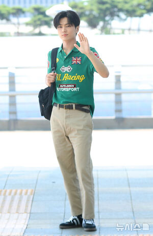 【フォト】ENHYPENジェイ「ロンドンに行ってきます」