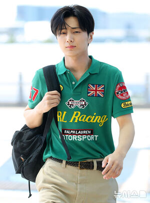 【フォト】ENHYPENジェイ「ロンドンに行ってきます」