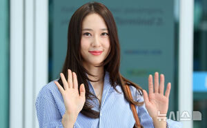 【フォト】チョン・スジョン、空港を華やかにする美しさ