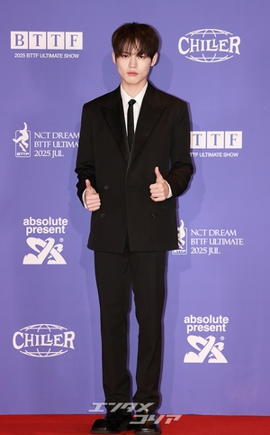 【フォト】NCT DREAMチョンロのシックな眼差し