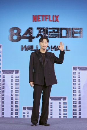 【フォト】ソ・ヒョヌ、男らしく強烈な眼差し