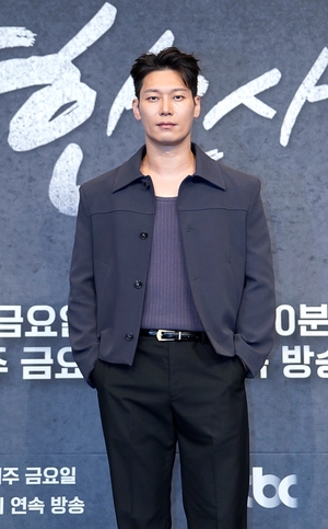 【フォト】パク・フン「初めてのやくざの演技、期待してください」