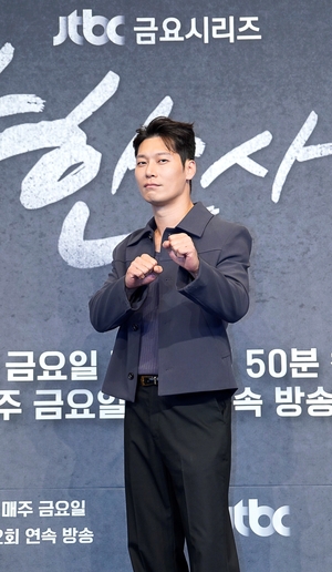 【フォト】パク・フン「初めてのやくざの演技、期待してください」