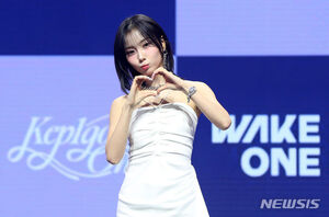 Kep1erヨンウン、体調不良により活動休止