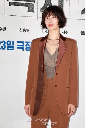 【フォト】ナナ　レトロなムード…圧倒的ファッションセンス