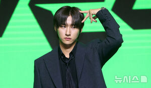 【フォト】MONSTA X、完ぺきなスーツの着こなし…デビュー10周年懇談会