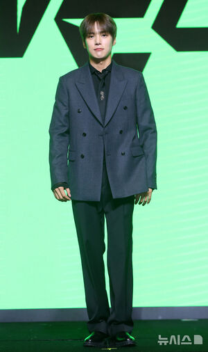 【フォト】MONSTA X、完ぺきなスーツの着こなし…デビュー10周年懇談会