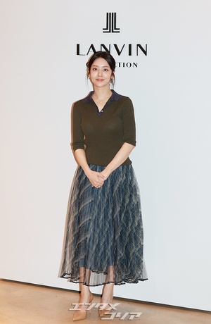 【フォト】LANVINのイベントに出席したチャ・ジュヨン、上品な秋の装い