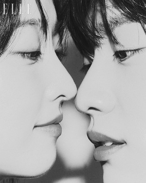 【フォト】『未知のソウル』で共演のパク・ボヨン＆パク・ジニョン、恋人同士のようなグラビア