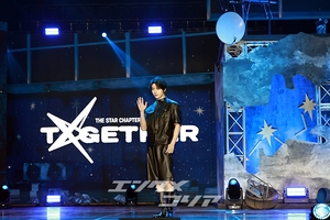 【フォト】TXTボムギュ、女性のハートを揺さぶるほほ笑み