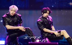 【フォト】完ぺきなパフォーマンスを披露するTXT