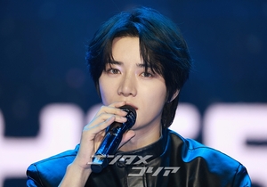 【フォト】TXT、セクシーな黒レザーコーデ…フルアルバムで音楽活動展開