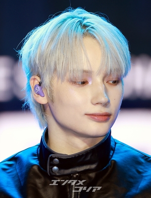 【フォト】TXT、セクシーな黒レザーコーデ…フルアルバムで音楽活動展開