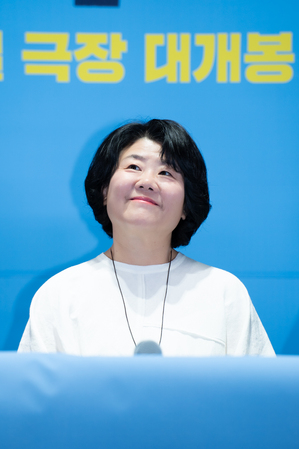 【フォト】チョ・ヨジョン＆イ・ジョンウン＆チェ・ユリ＆チョ・ジョンソクら、『ゾンビ娘』のキャストたち