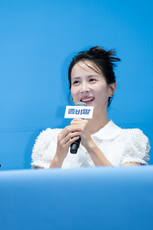 【フォト】チョ・ヨジョン＆イ・ジョンウン＆チェ・ユリ＆チョ・ジョンソクら、『ゾンビ娘』のキャストたち