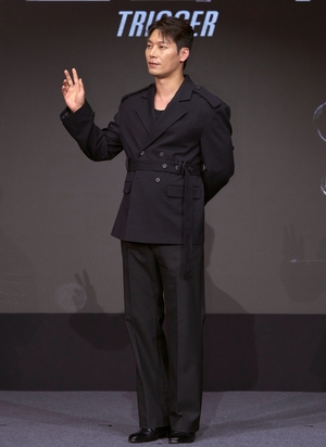 【フォト】キム・ナムギル＆キム・ヨングァンら、『トリガー』制作発表会に出席