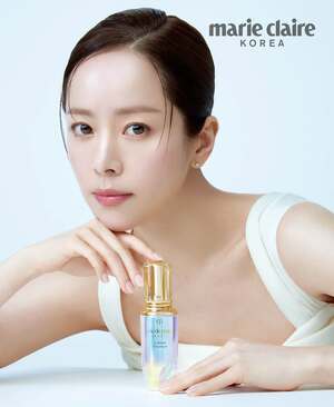 【フォト】純白ドレス姿のハン・ジミン、清らかな美しさ