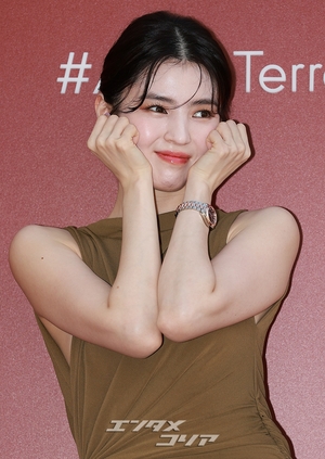 【フォト】ハン・ソヒ「クローズアップにしたくなるビジュアル」