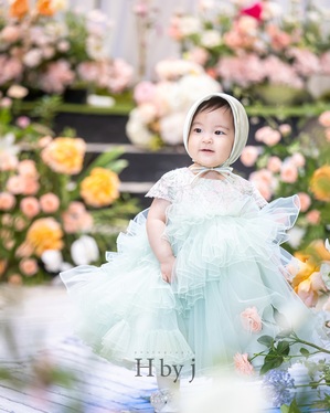 【フォト】イ・ジフン＆アヤネさん　娘の満1歳誕生日祝い写真公開…幸せ3人家族