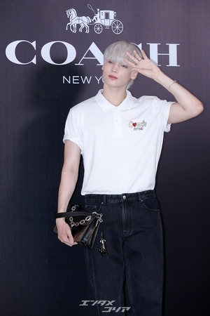 【フォト】TOMORROW X TOGETHER ヒュニンカイ「銀髪のプリンセス」オーラ