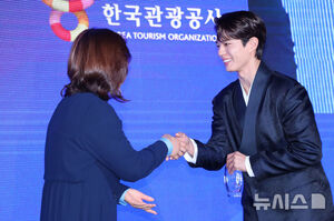 【フォト】パク・ボゴム、韓国観光名誉広報大使に…穏やかなビジュアル