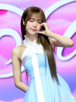 【フォト】チェ・イェナ、4thミニアルバムで音楽活動