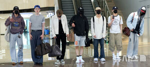 【フォト】ENHYPENが日本へ出発「クールな7人の男たち」