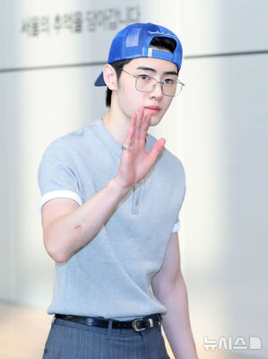 【フォト】ENHYPENが日本へ出発「クールな7人の男たち」