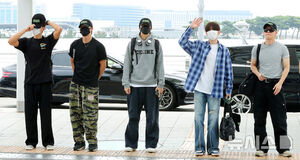 【フォト】MONSTA X「LA公演、行ってきます！」