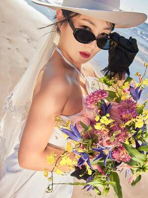 「14kg減量」パク・ナレ 加工なしの自信作…「ソロ」ウエディング写真公開