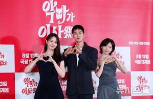 【フォト】少女時代ユナ＆アン・ボヒョン主演映画『悪魔が引っ越してきた』メディア試写会