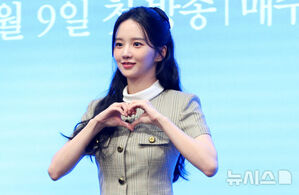 【フォト】チョン・イル＆チョン・インソン＆ユン・ヒョンミンら出演『華やかな日々』制作発表会