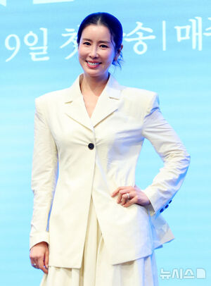 【フォト】チョン・イル＆チョン・インソン＆ユン・ヒョンミンら出演『華やかな日々』制作発表会