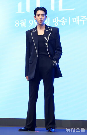 【フォト】チョン・イル＆チョン・インソン＆ユン・ヒョンミンら出演『華やかな日々』制作発表会