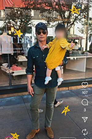 イ・ビョンホン、チュ・ヨンフン&イ・ユンミの娘を片手で抱っこする姿がステキ