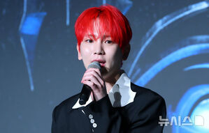 【フォト】新譜で戻って来たSHINeeキー