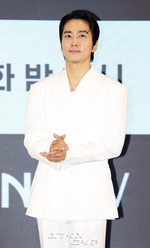 【フォト】ソン・スンホン、これが韓流スターのビジュアル