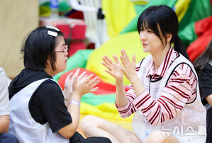 【フォト】パク・ハソン、発達障害のある青少年の体育活動ボランティア